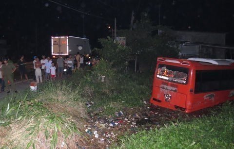 Thời sự trong ngày: Trẻ sơ sinh tử vong vì bú mẹ