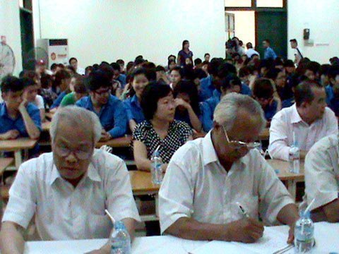 Đoàn thanh niên ĐH Đông Đô tiếp nối truyền thống cách mạng