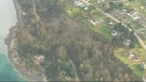 Sụt lở đất kinh hoàng ở Mỹ