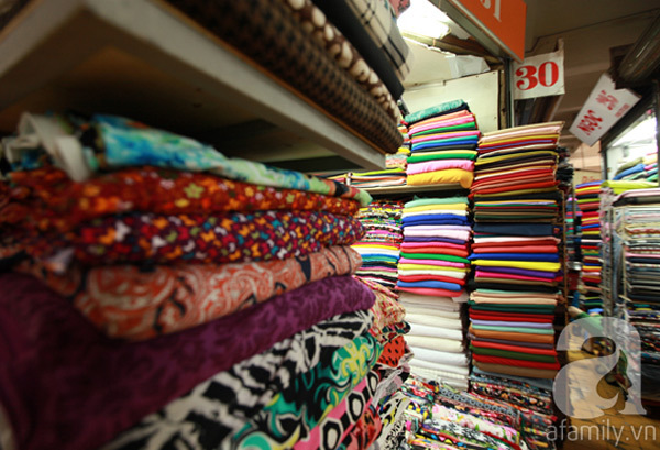 Chợ Hôm - Đức Viên: Nổi tiếng chặt chém, lườm nguýt