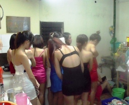 Ổ mại dâm cao cấp núp bóng spa ở Sài Gòn