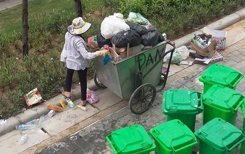 Những hình ảnh xấu xí tại chung cư ở Hà Nội