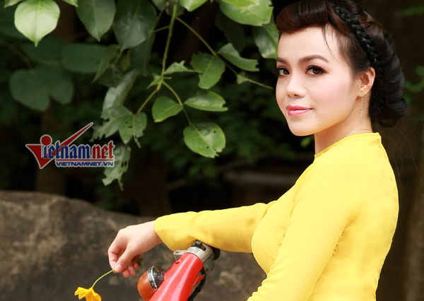 Cô ca sĩ nhỏ 
