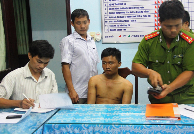 'Bồ' tên trộm SH mang súng có liên quan che giấu?
