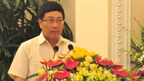 Cách nào  VN 'sòng phẳng' quan hệ với nước lớn?