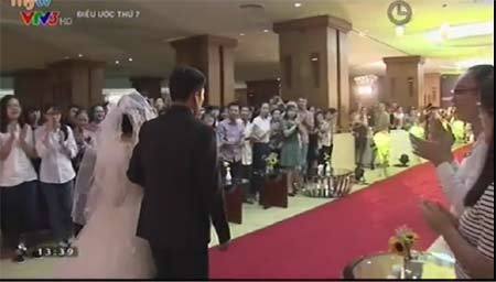Đám cưới của vợ chồng nghèo làm nhiều người rơi nước mắt