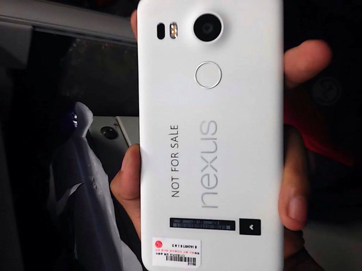 Lộ ảnh mặt sau Nexus 7 do LG sản xuất