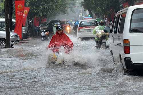 Đêm mai, Bắc Bộ mưa to