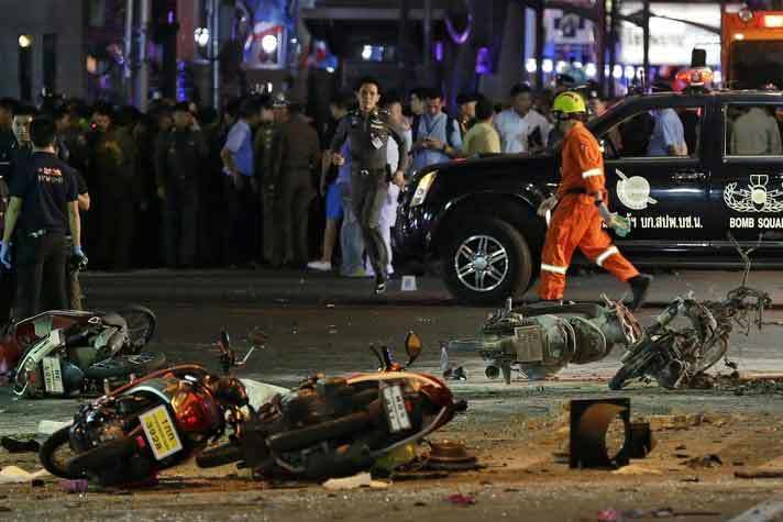 Nhân chứng kể lại khoảnh khắc kinh hoàng tại Bangkok
