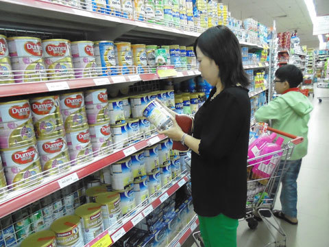 Thuế giảm, giá sữa chưa chắc đã giảm