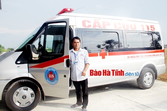 Thuê xe 115 đi 350km... rút - nộp hồ sơ cho con vào đại học