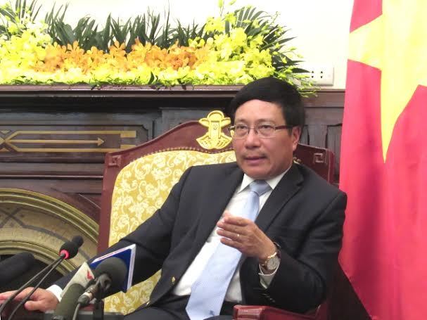 VN không để bị lôi kéo, thỏa thuận lợi ích trên lưng