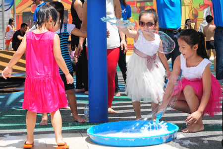 Bong bóng thơm khổng lồ lần đầu xuất hiện ở VN