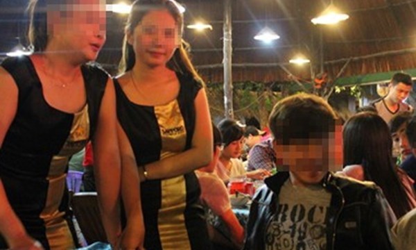 Gái PG và mánh nghề ngôn ngữ cơ thể