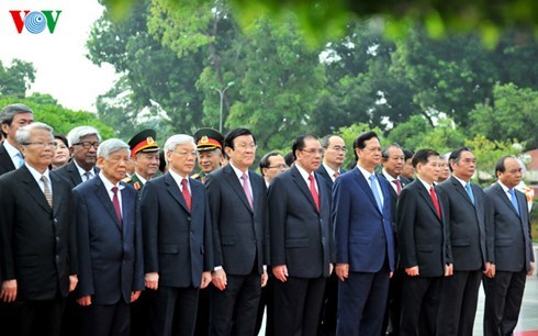 Lãnh đạo Đảng, Nhà nước viếng lăng Chủ tịch Hồ Chí Minh