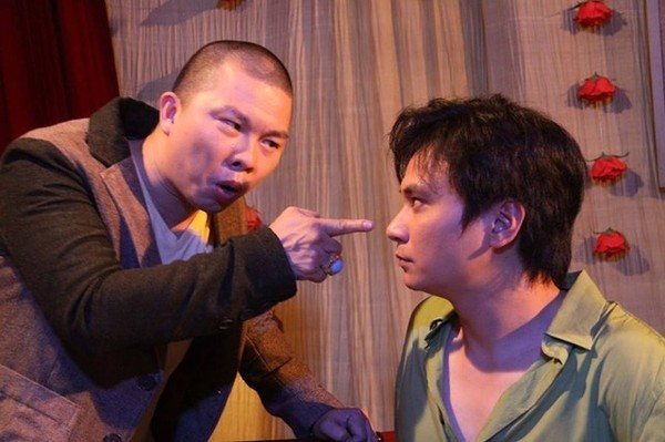 Diễn viên 