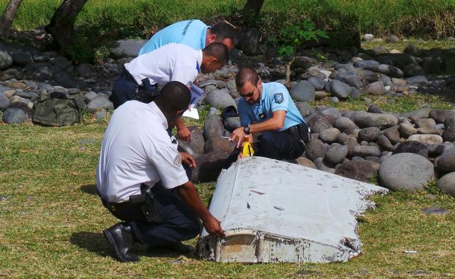 Pháp khẳng định mảnh vỡ của MH370 ở đảo Reunion