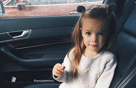 Hotgirl Nga 2,5 tuổi gây “chao đảo” với 242 nghìn fan