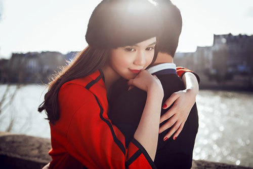 Ngọc Trinh: 
