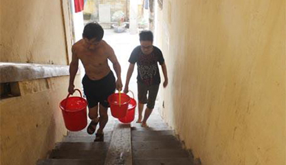 Lý luận tăng giá nước, Hà Nội hết lo vỡ đường ống