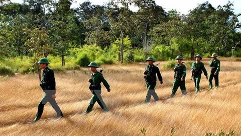 Bảo vệ an ninh quốc phòng biên giới Tây Nam