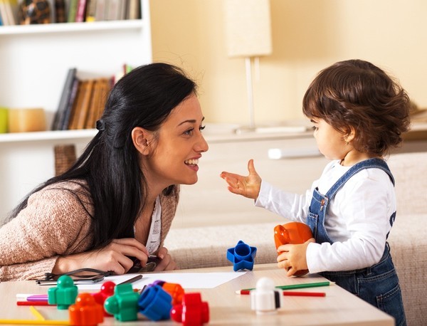 6 cách chơi với con của những cha mẹ thông minh