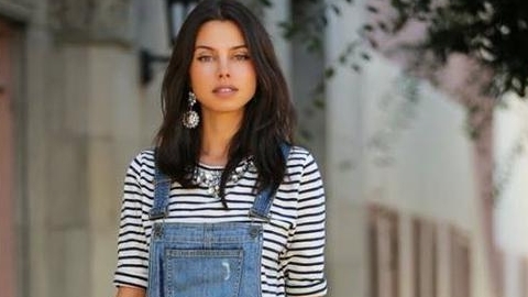 Mốt quần yếm cho bạn trẻ sành điệu