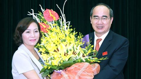 Bí thư tỉnh Ninh Bình tái cử