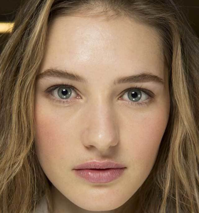 Bắt kịp xu hướng trang điểm mới nhất mùa Thu 2015