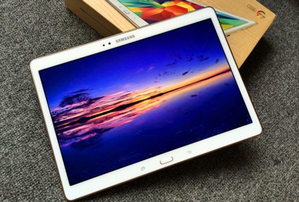 Tablet 'khổng lồ' của Samsung bị rò rỉ trên mạng