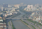 Sương mù do ô nhiễm bao phủ Sài Gòn