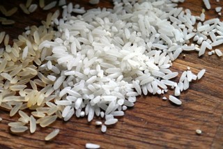 Dây chuyền sản xuất gạo nhựa ở Hưng Yên?