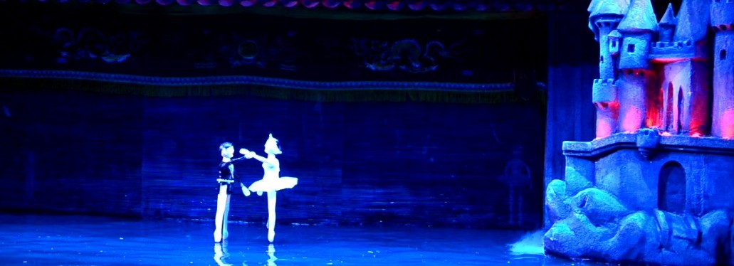 Ballet Hồ Thiên Nga lên sân khấu rối nước