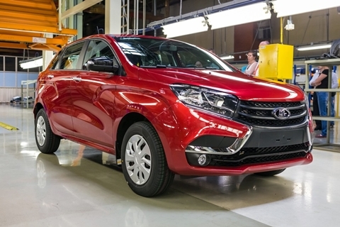 Ôtô Lada Nga đẹp như Mazda giá 200 triệu