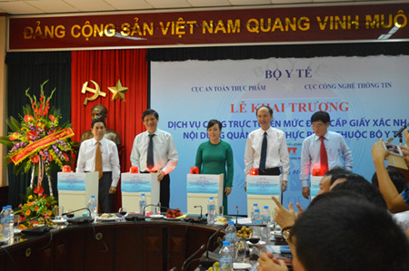 Hanel chủ động cho cuộc chơi toàn cầu