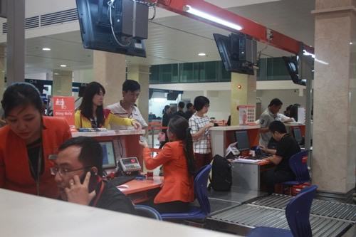 Giám đốc Tân Sơn Nhất lý giải chuyện 'bét bảng'