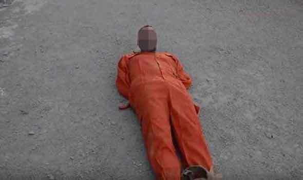 IS kéo lê tù nhân trên phố cho tới chết