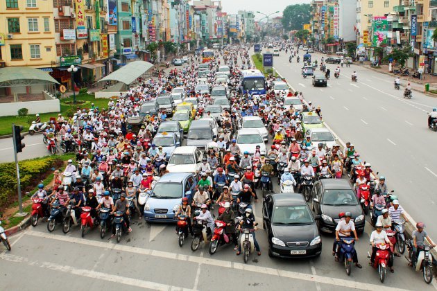 Đi đúng luật tôi vẫn phải bồi thường tai nạn giao thông?