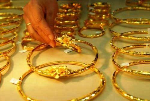 Đau đầu tính kế mua vàng giả hoặc thuê vàng thật làm của hồi môn