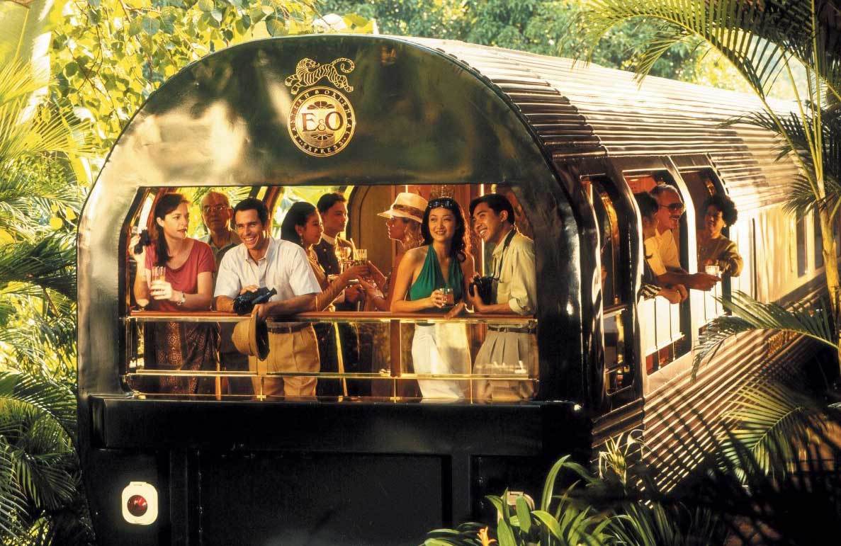 Làm “thượng đế” ở “khách sạn 5 sao” trên... đường ray