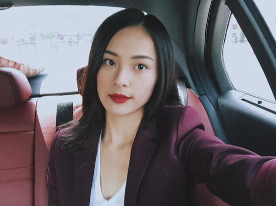 Hotgirl Hạ Vi im lặng trước tin đồn hẹn hò Cường Đô La