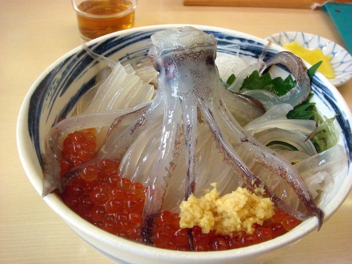 Những món ăn kinh dị nhất của người Nhật