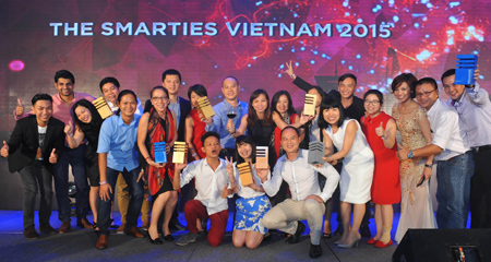 ‘Trao Coca-Cola, trao cảm xúc’ nhận 7 giải thưởng marketing quốc tế