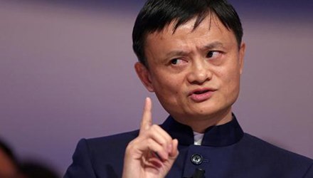 'Gã khổng lồ' Alibaba bị cáo buộc bán hàng hiệu nhái