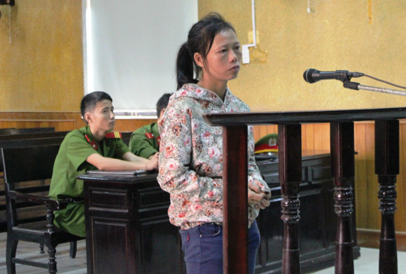 Mất 10.000 đồng, vợ đạp chồng tàn tật tử vong
