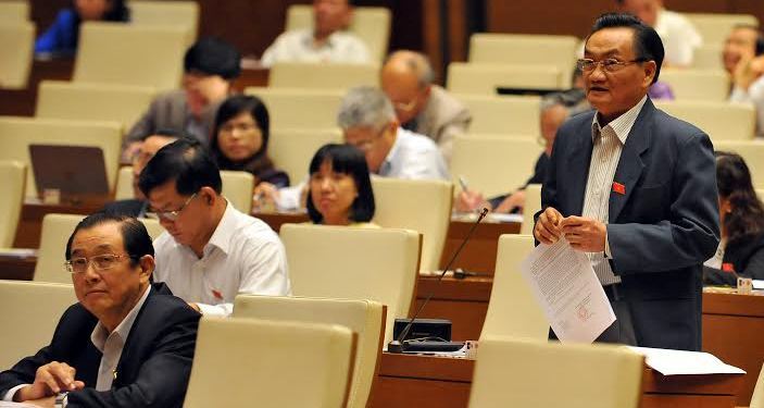 Cảnh báo nhập tàu cũ, VN thành bãi rác thế giới