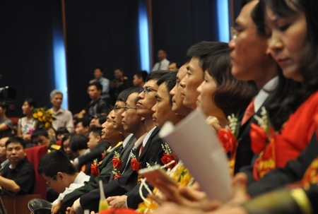Những điều đặc biệt về tân GS, PGS
