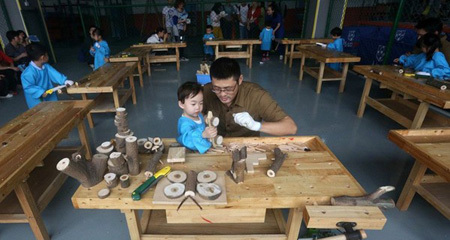 Bên trong trường mẫu giáo 