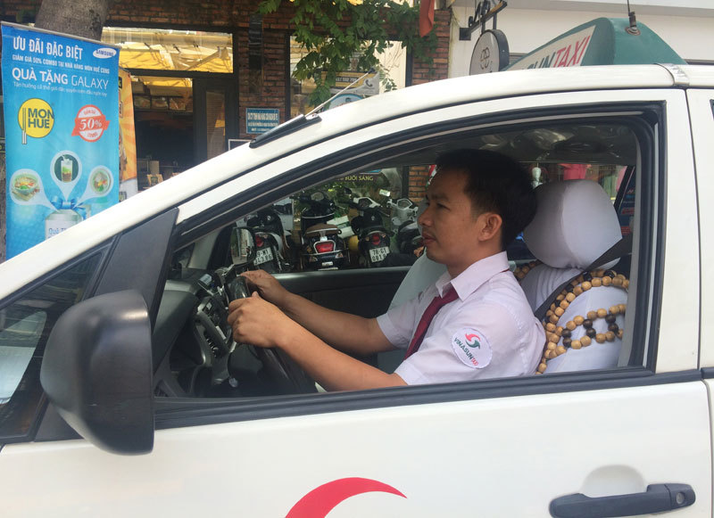 'Kiều nữ' giăng bẫy đưa tài xế taxi vào tròng