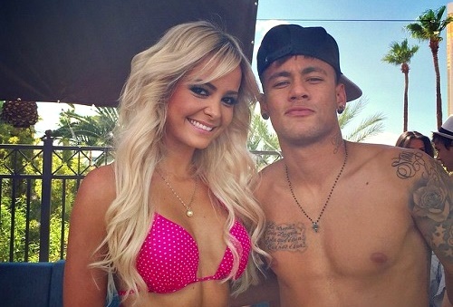 Tay chơi Neymar, gái và thú vui tình dục